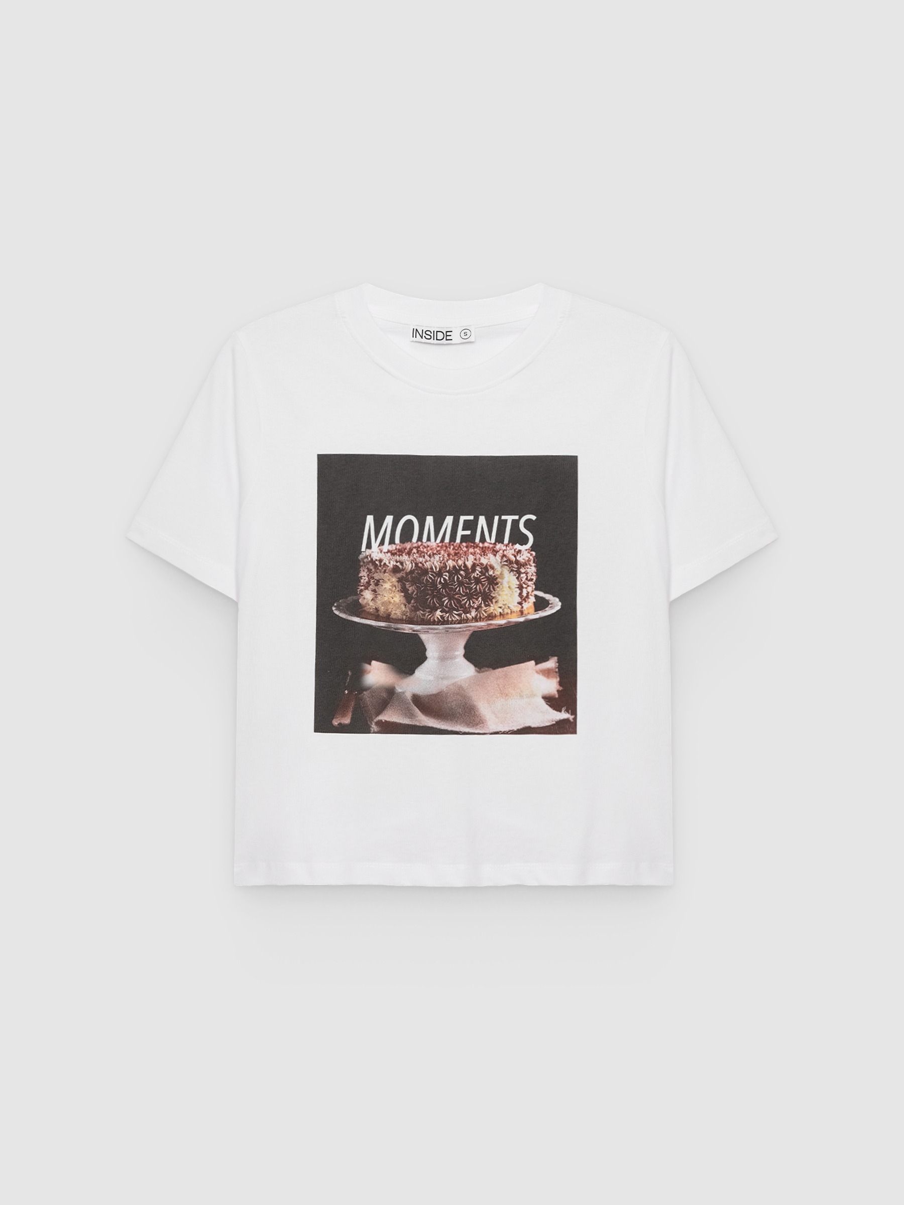 Cotton Moments T-shirt white middle front view