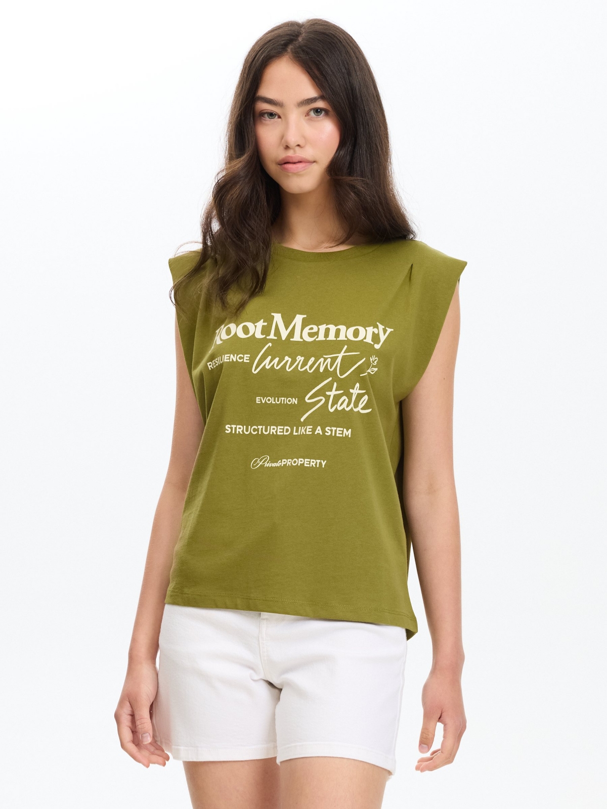 Camiseta sem mangas estampada com texto verde vista meia frontal