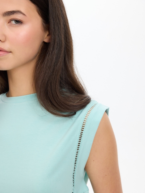 Sleeveless modal T-shirt light blue detail view