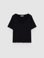 %Pto% Camiseta de algodão decote em V preto vista frontal