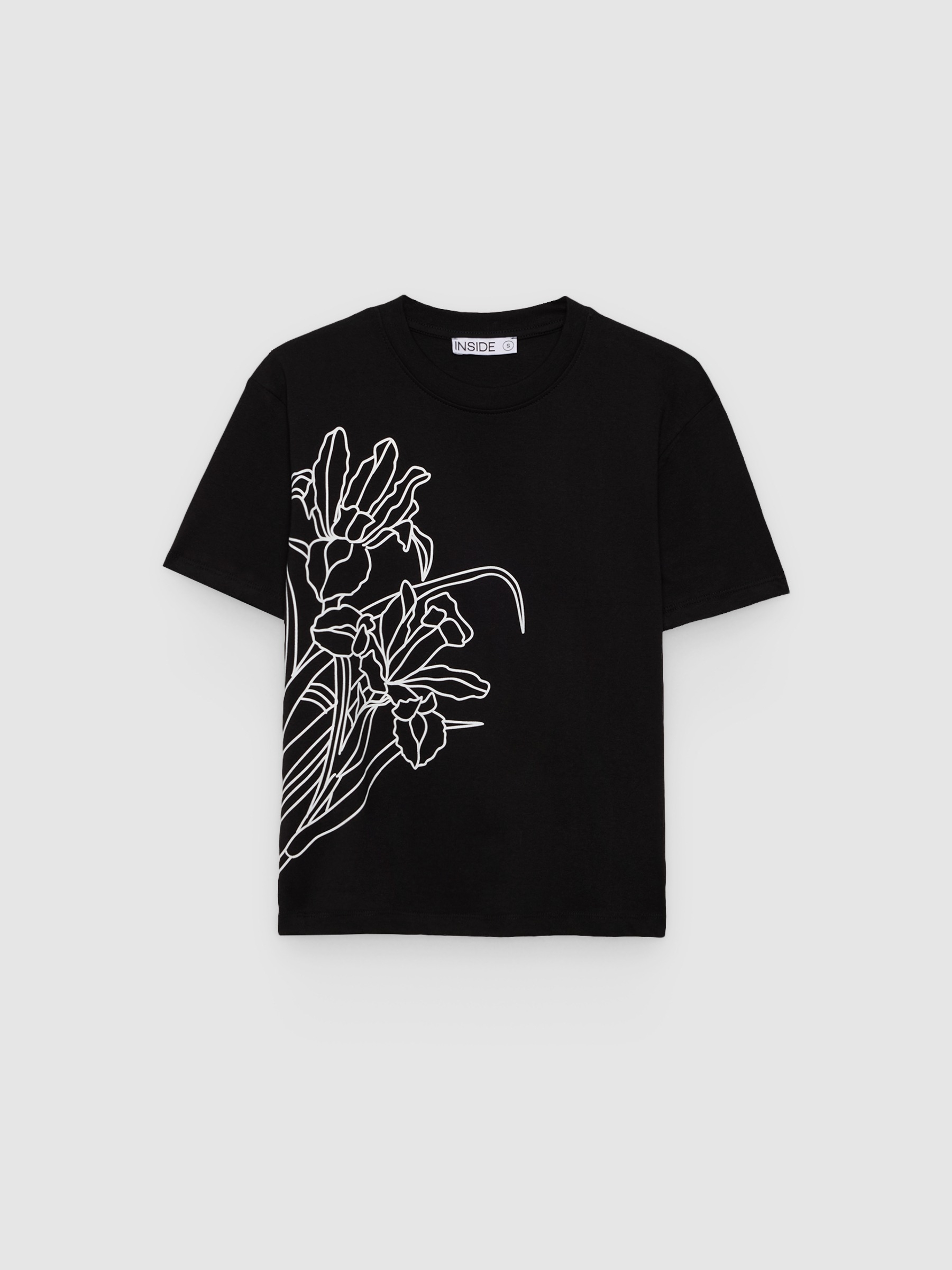Camiseta flores algodón negro vista media frontal
