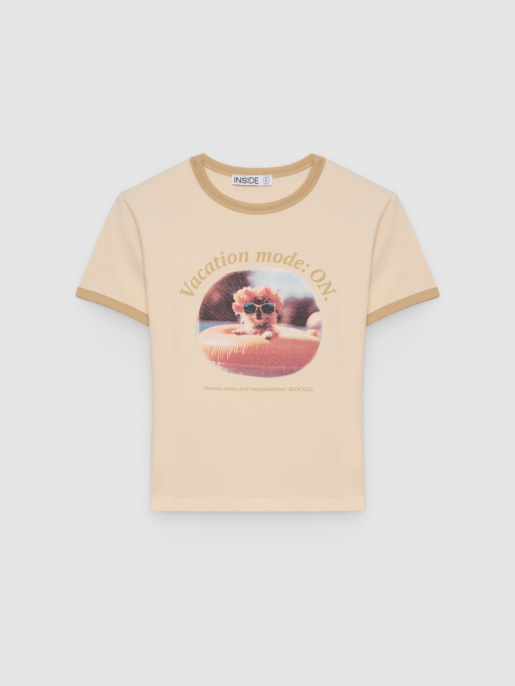 Vacation contrast T-shirt off white middle front view