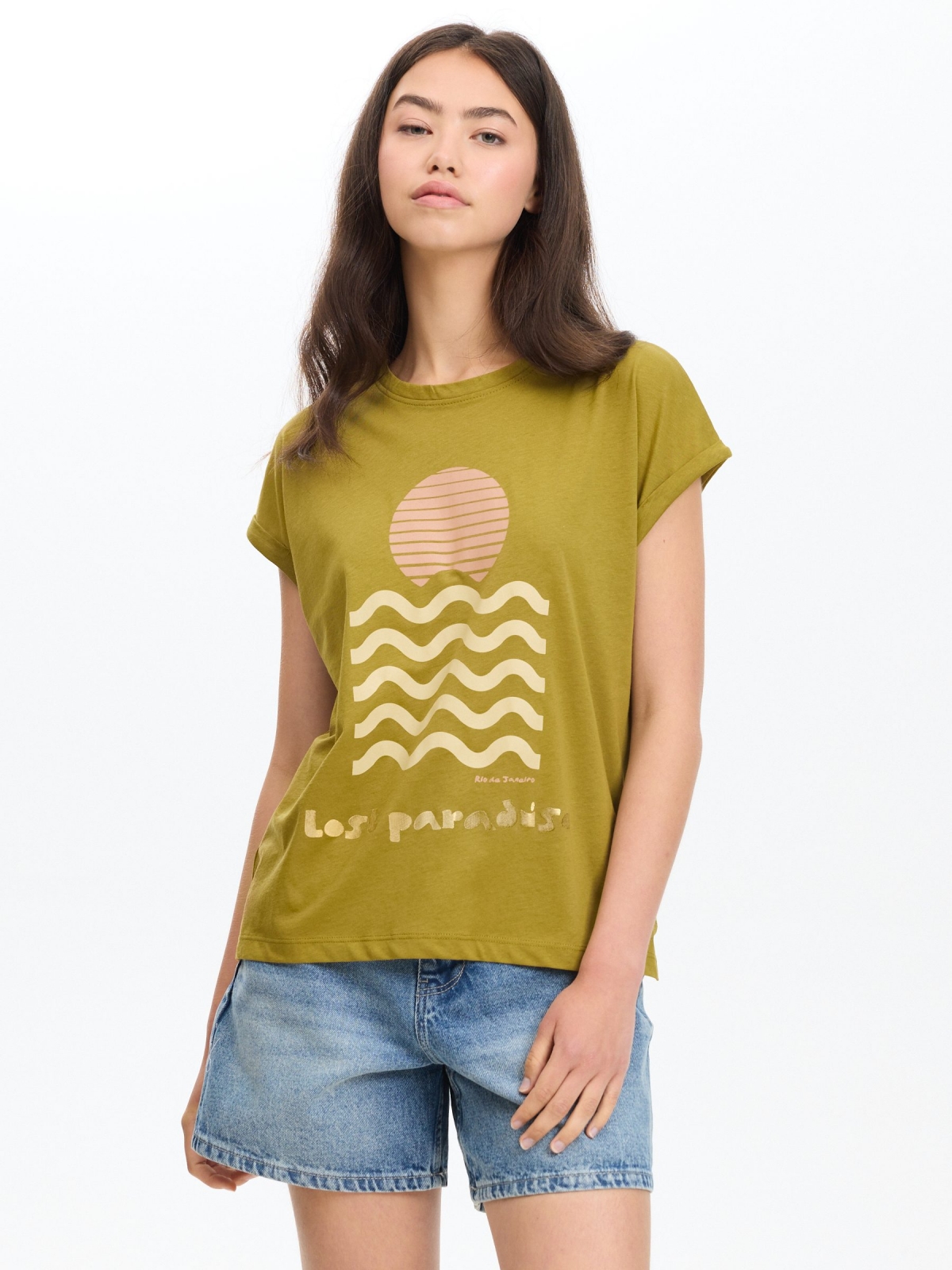Long oversized T-shirt olive green middle front view