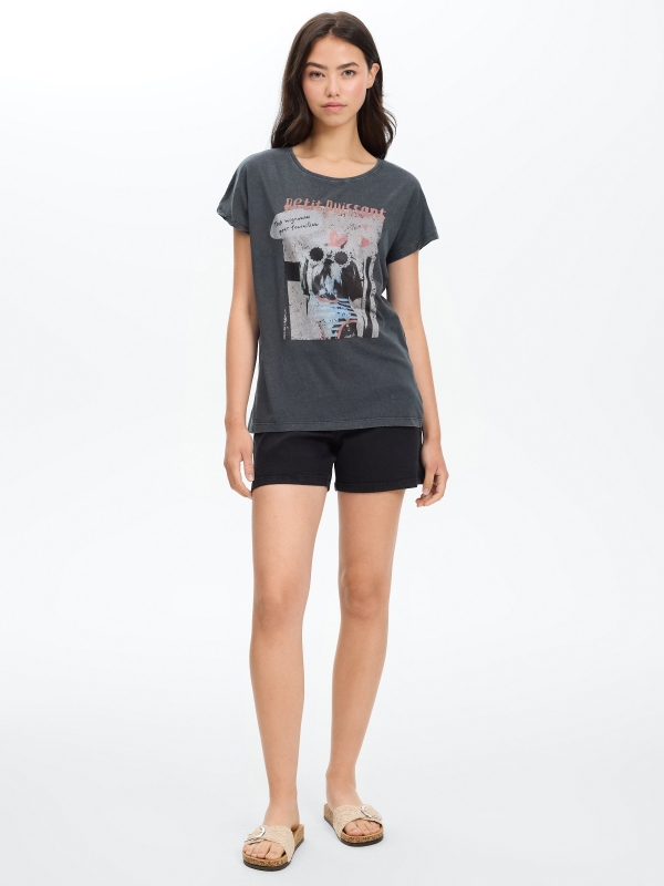 Petit puissant print T-shirt dark grey front view
