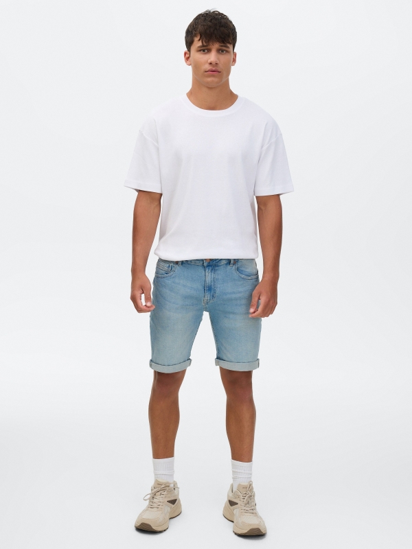 Bermuda jeans cinco bolsos azul vista meia frontal