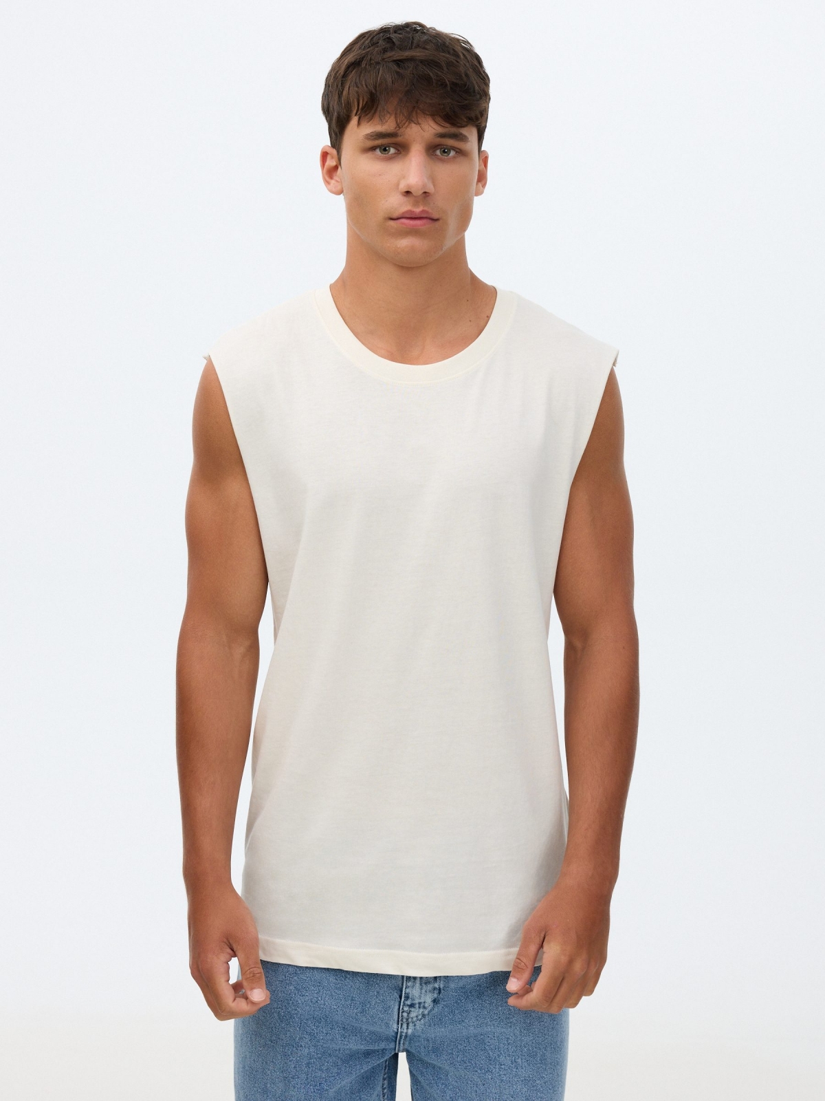 Basic sleeveless shirt raw middle front view