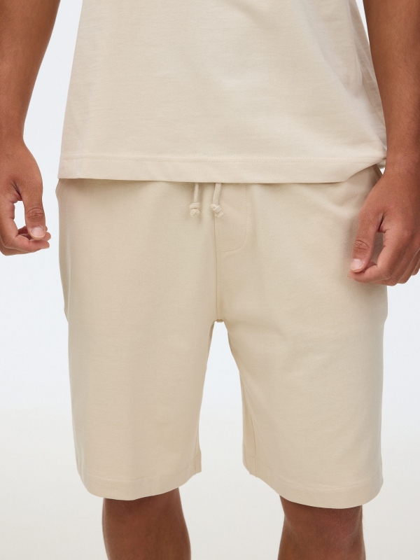 Fleece jogger shorts raw middle back view