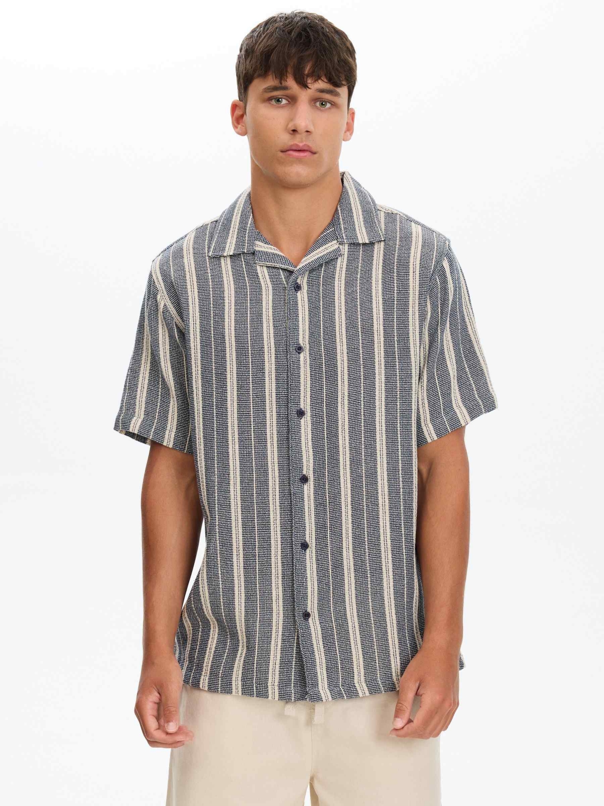 Camisa rústica rayas beige vista media frontal