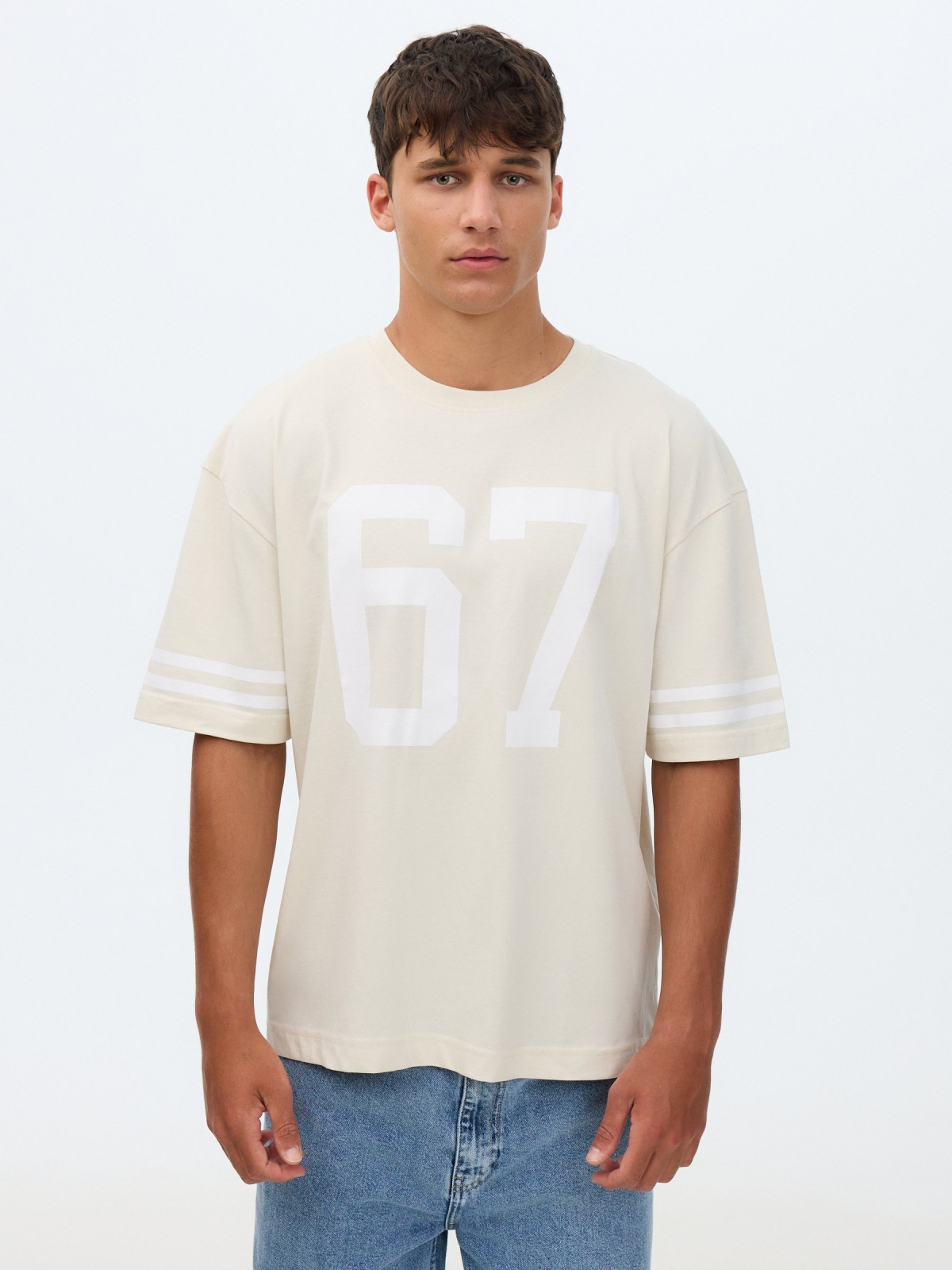 Printed T-shirt 67 raw middle front view