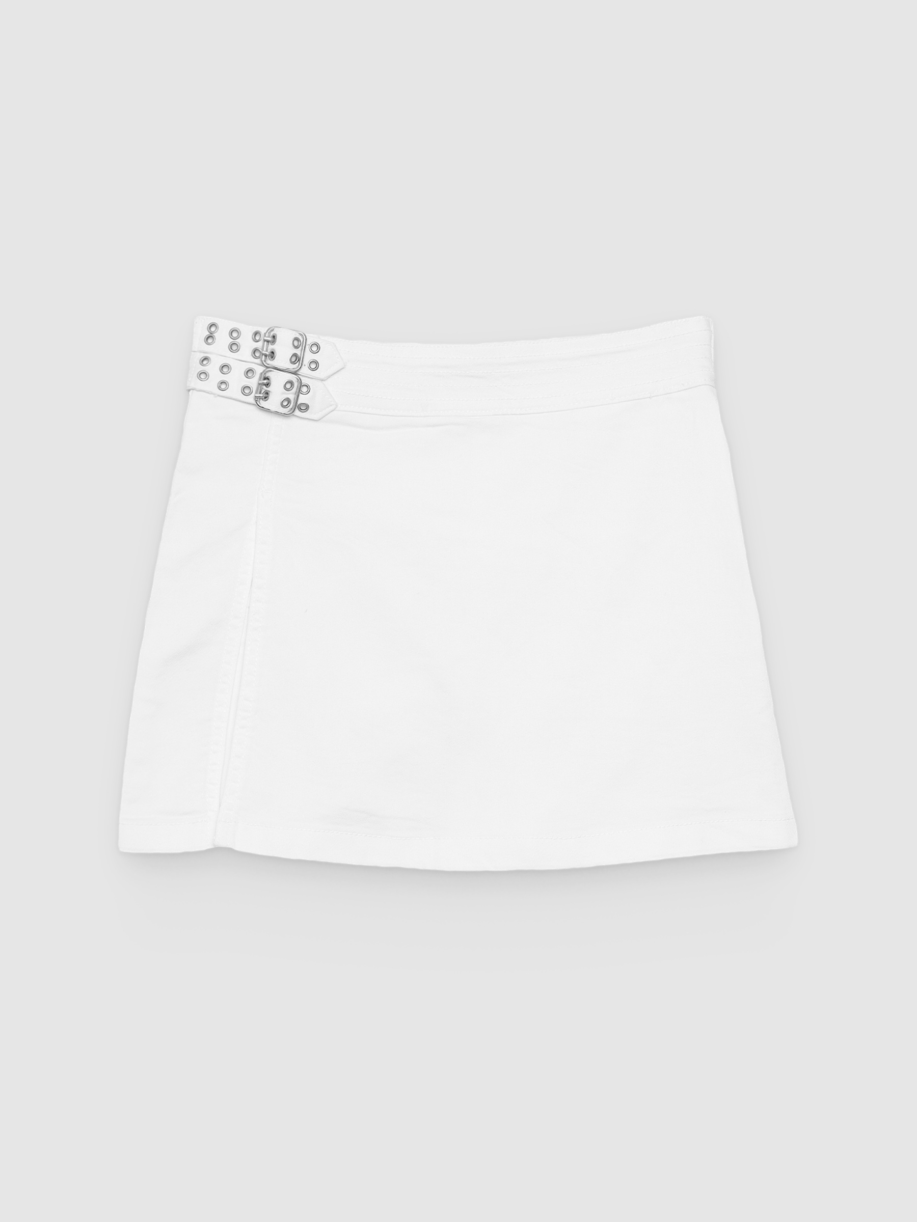 Skort with zipper white middle front view