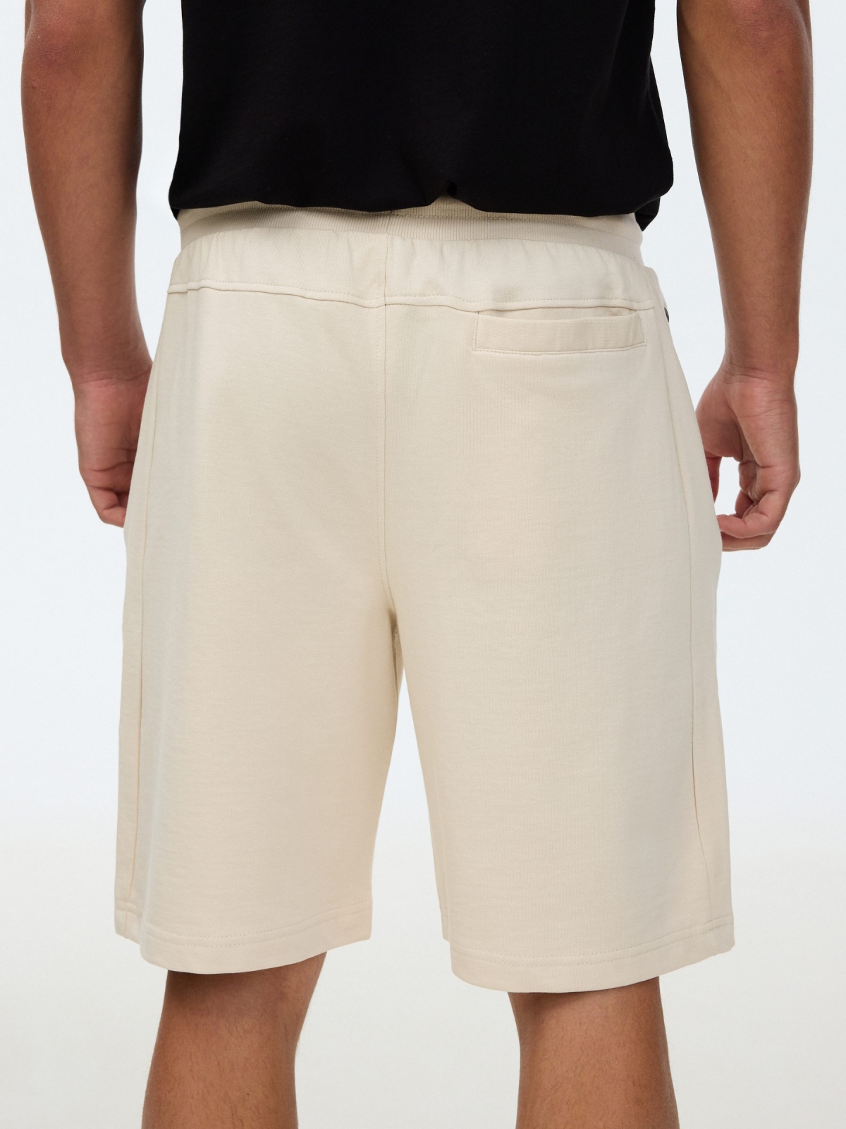 Fleece jogger bermuda raw front view