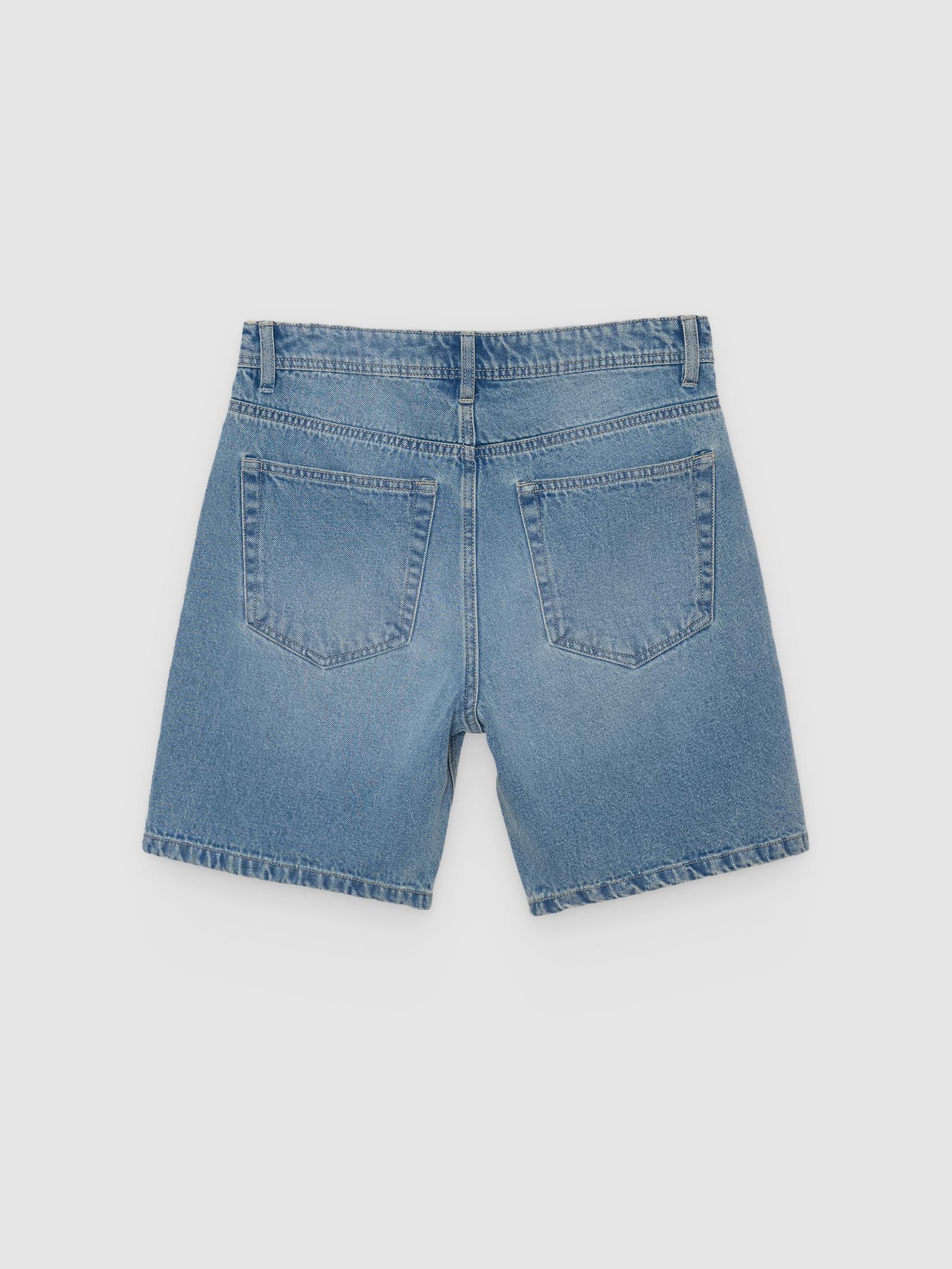 Bermuda jeans regular azul vista meia frontal