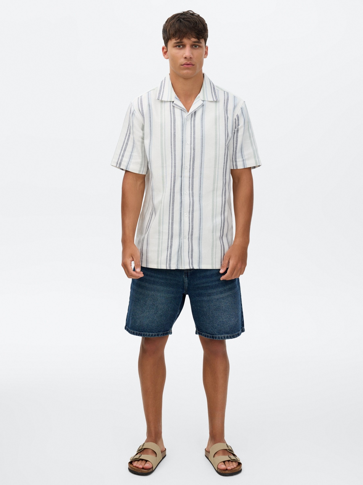 Rustic striped shirt white front view