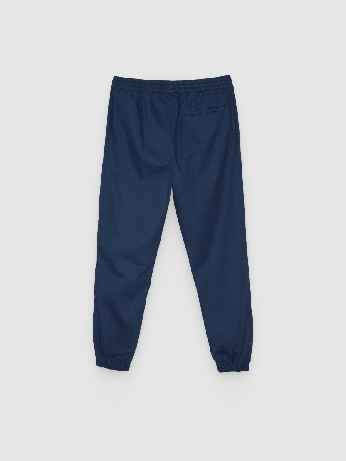 Calça jogger elástica azul petróleo vista traseira