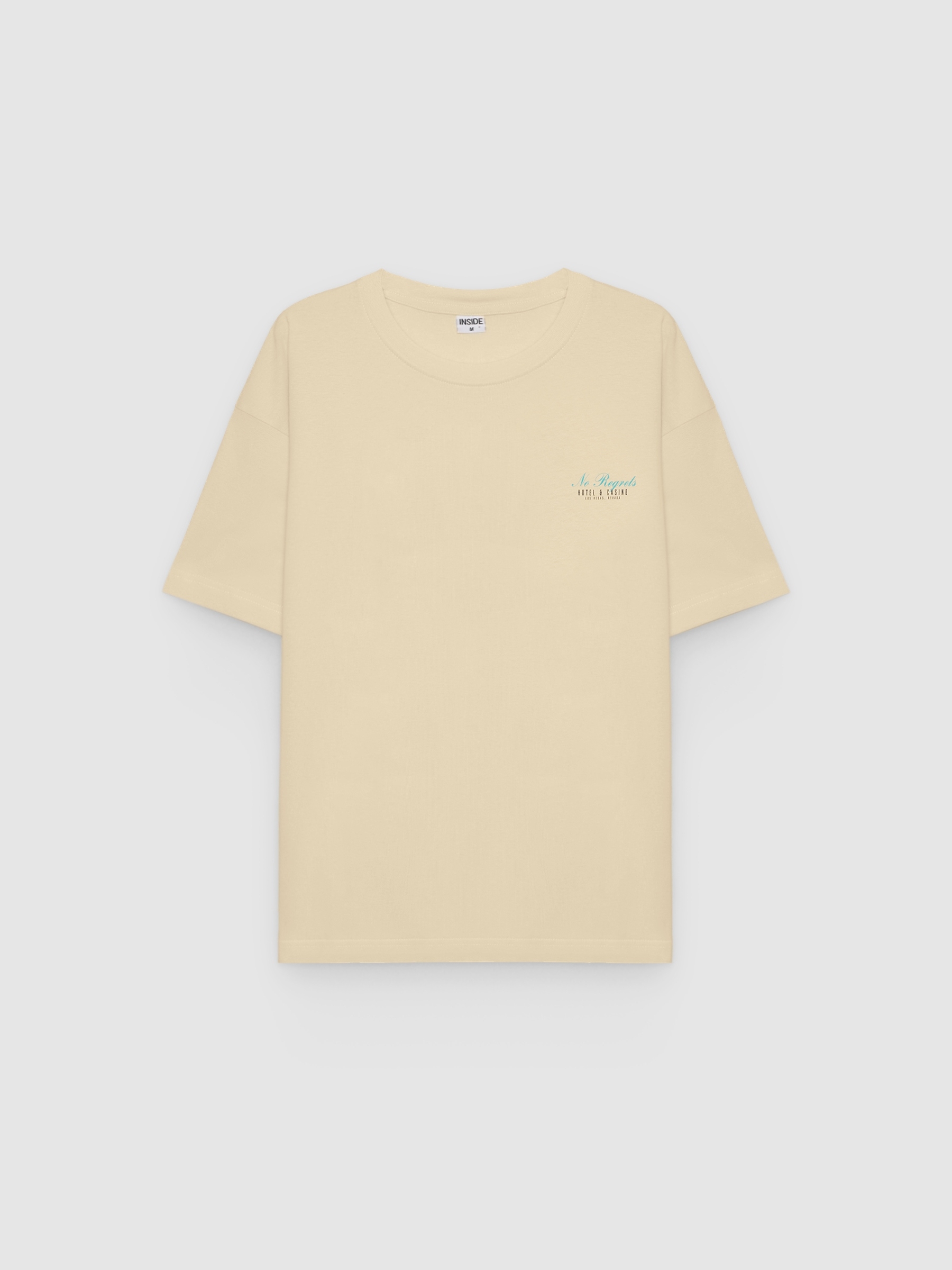 Camiseta texto minimal blanco roto vista media frontal