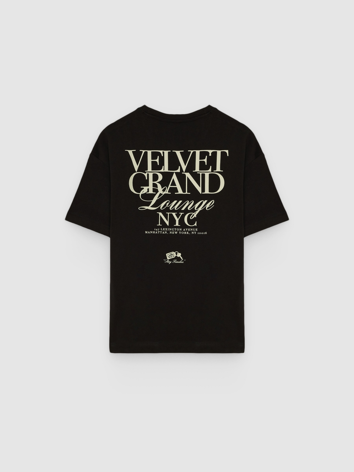 Camiseta stay timeless preto vista traseira