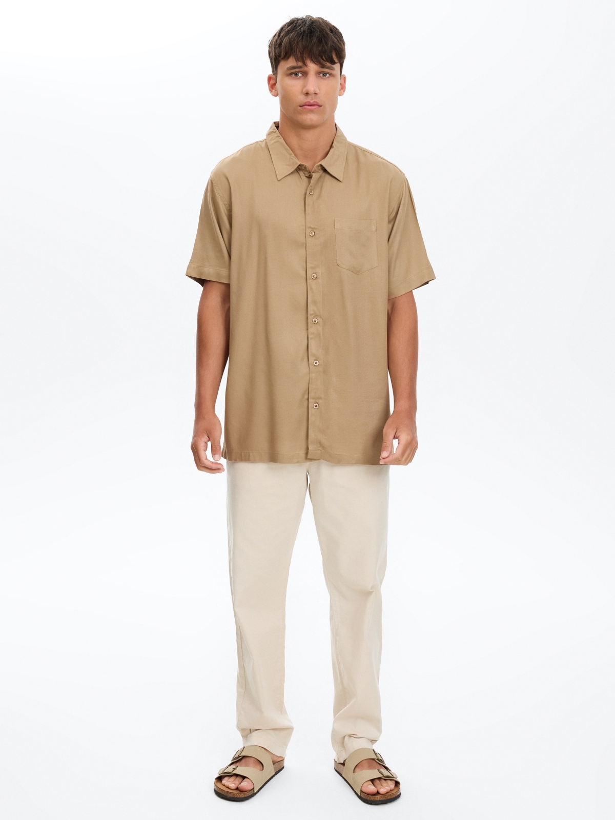 Camisa de linho manga curta bege vista geral frontal
