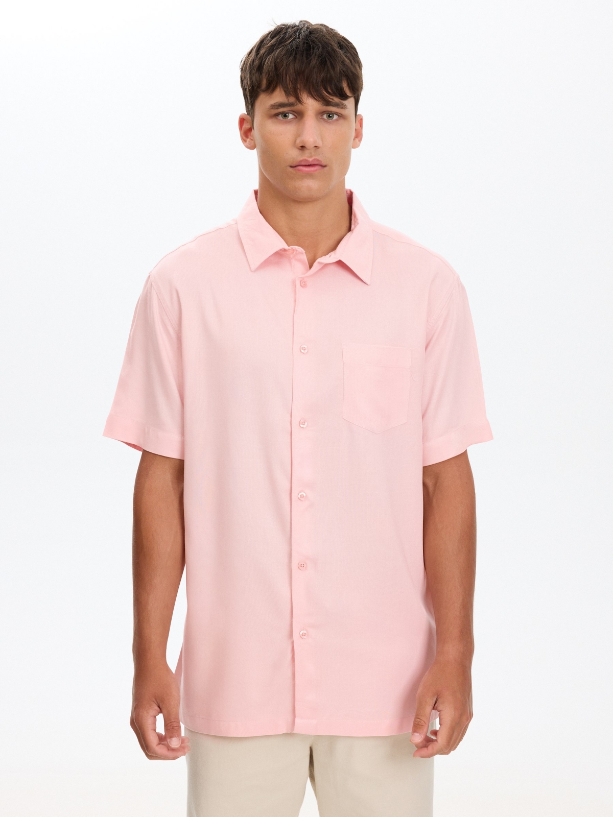 Slim linen shirt pink middle front view