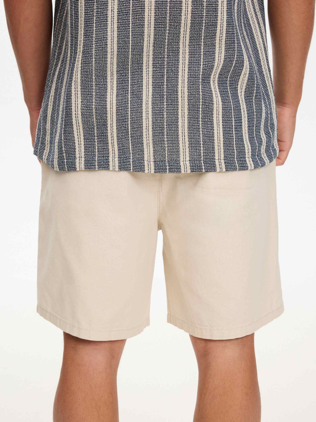 Linen chino bermuda shorts raw front view