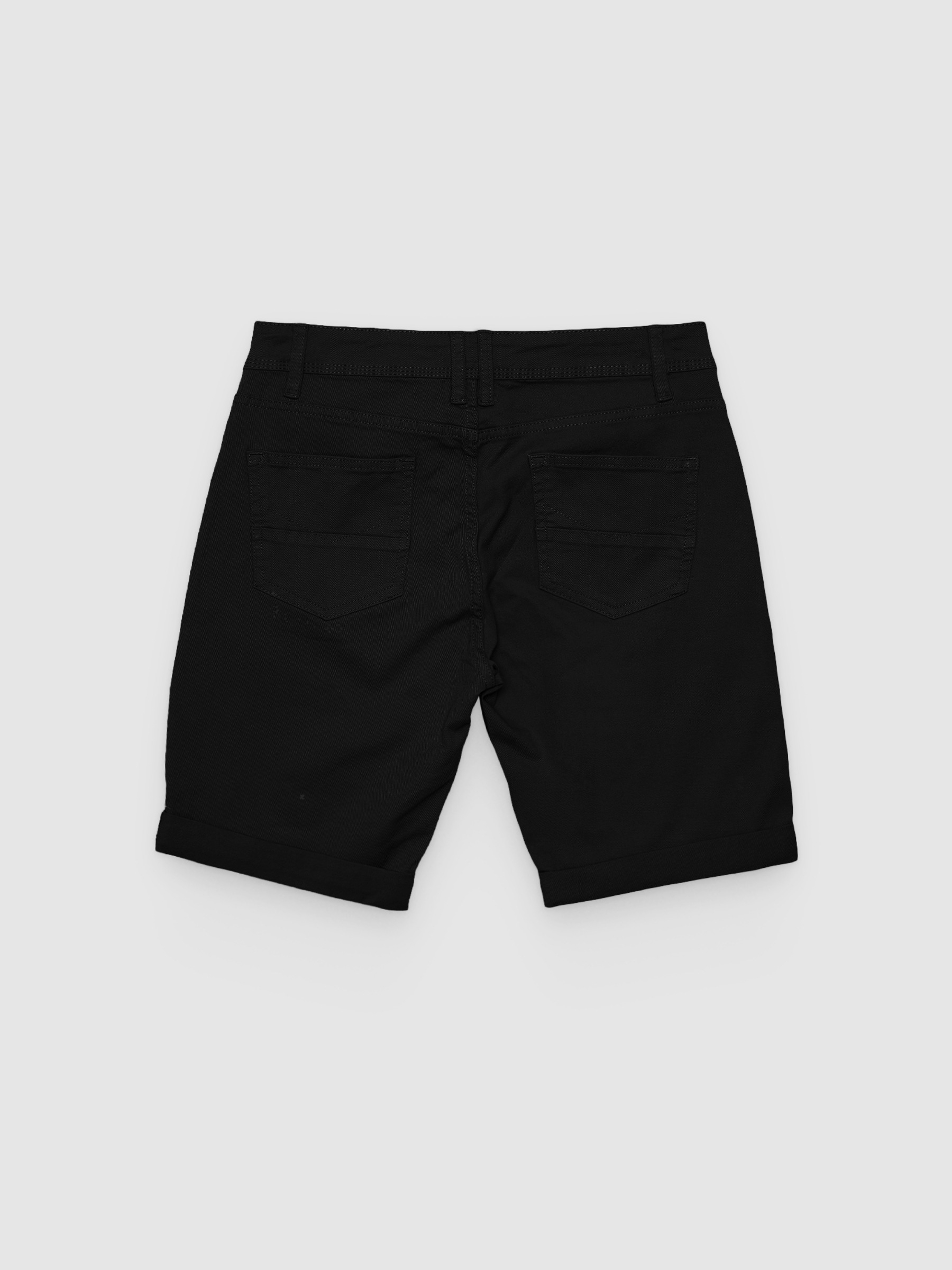 Bermuda slim gabardine black middle front view