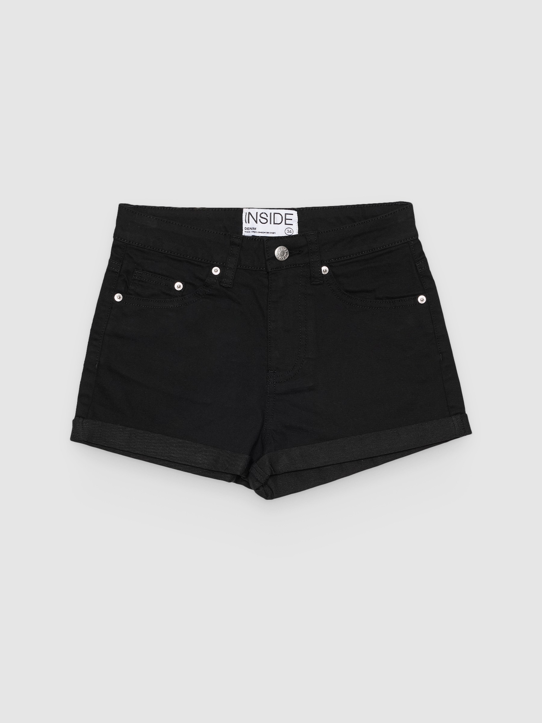 Shorts sarga tiro medio negro vista media frontal