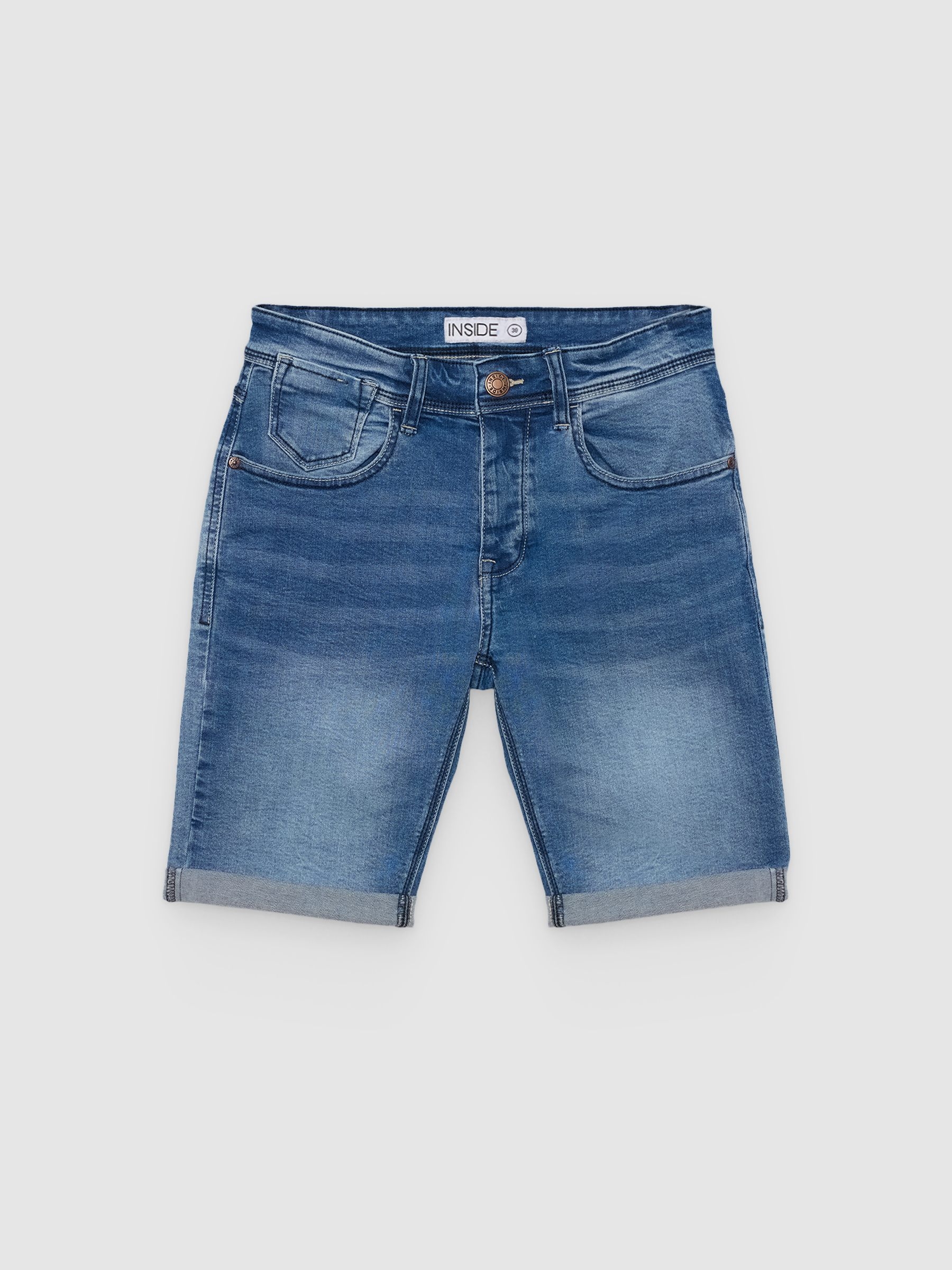 Washed effect denim Bermuda blue middle front view