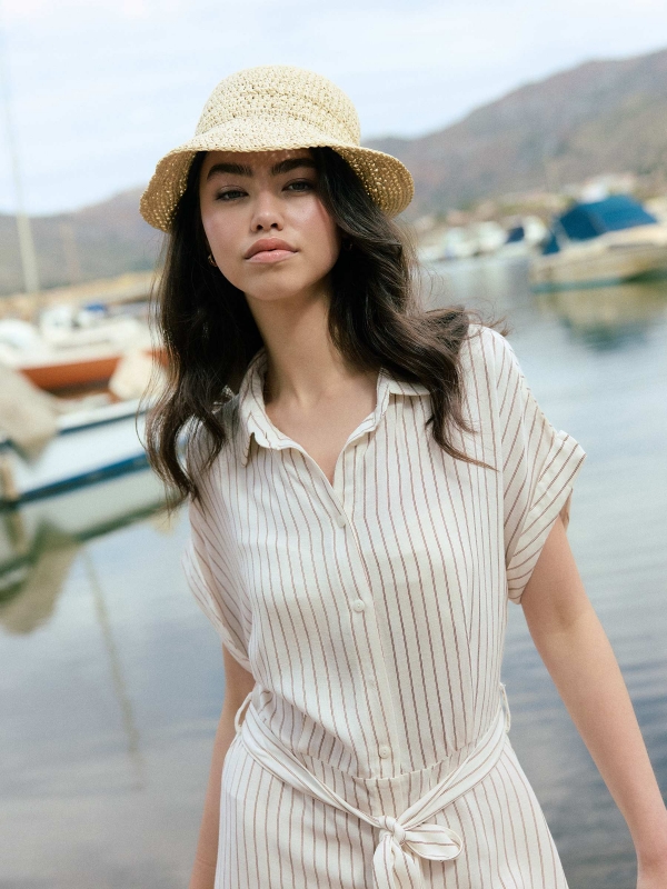  Gorro bucket de yute beige
