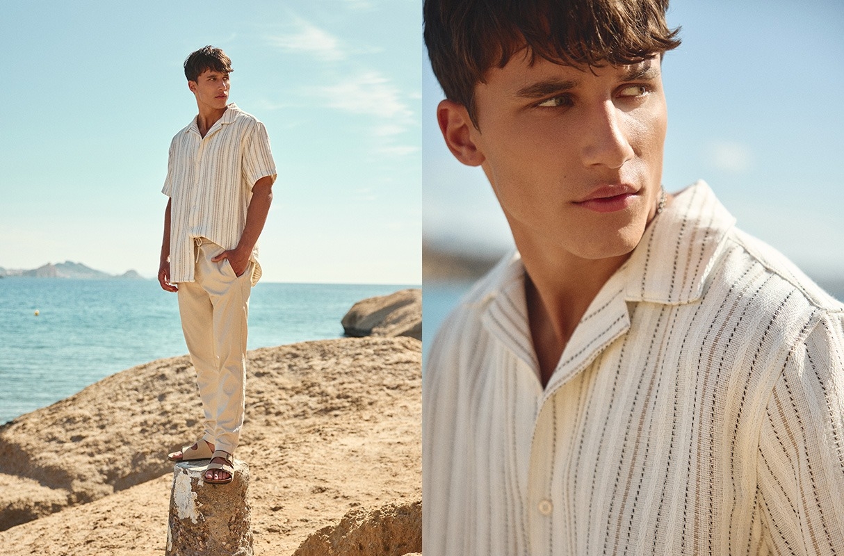 Striped cotton resort shirt off white middle front view