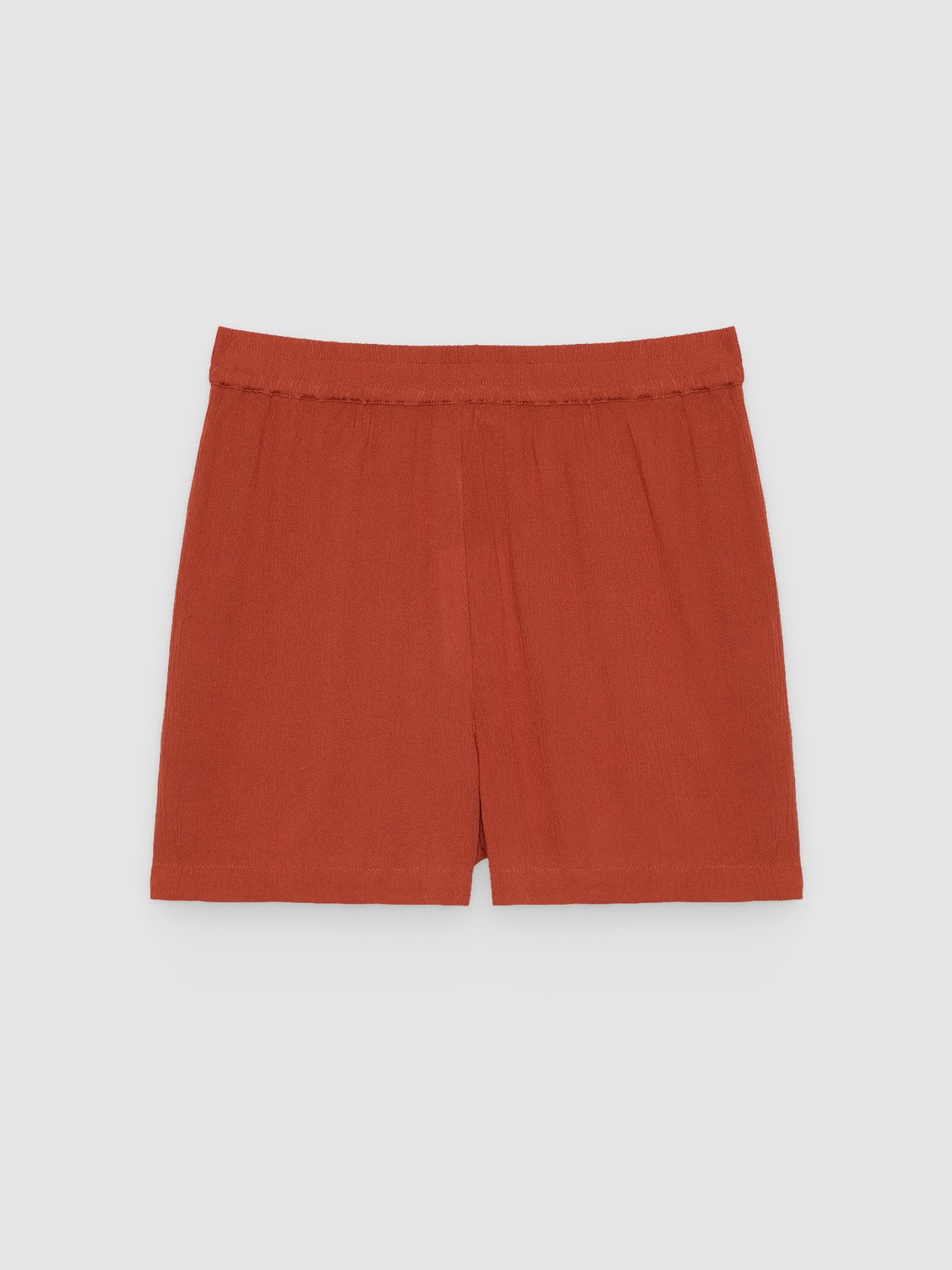  High-waisted bambula Bermuda shorts brown front view