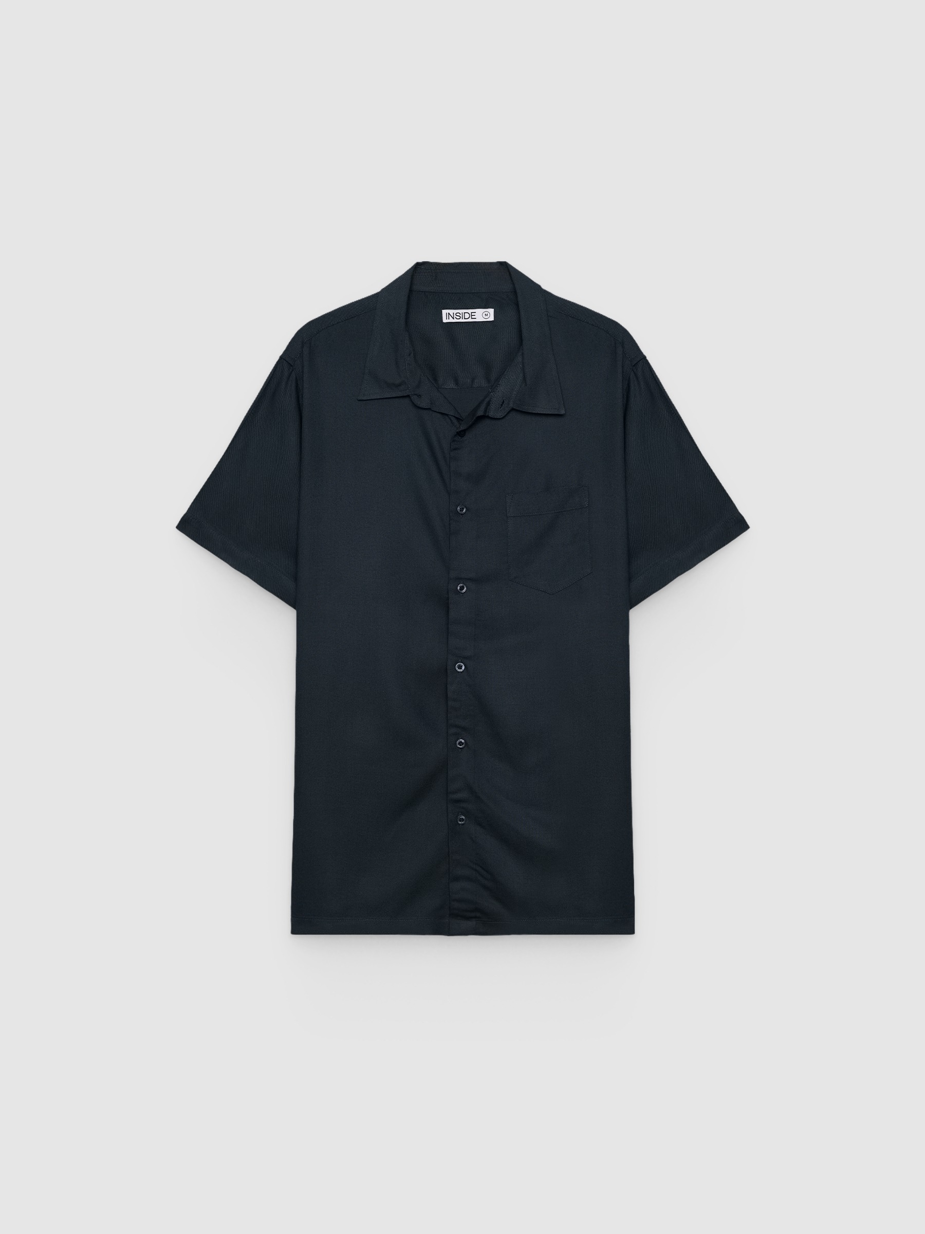 Short-sleeve linen shirt navy middle front view