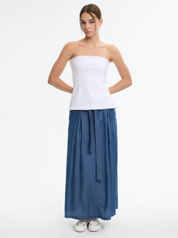 saia midi jeans de cintura alta azul escuro vista meia frontal