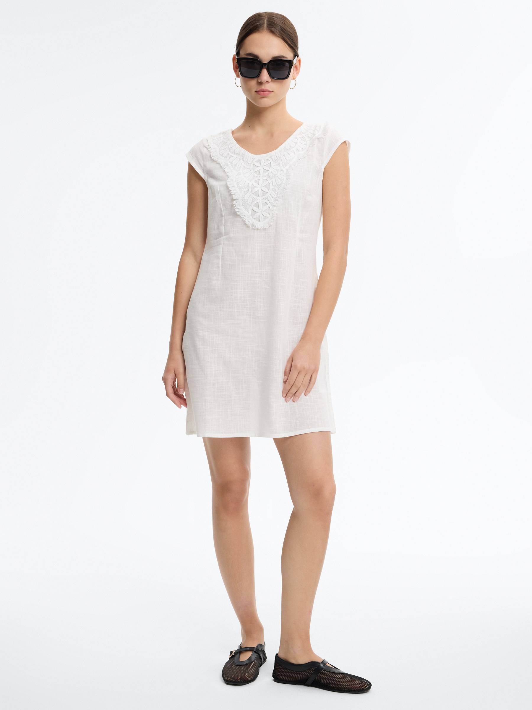 Embroidered flared mini dress white middle front view