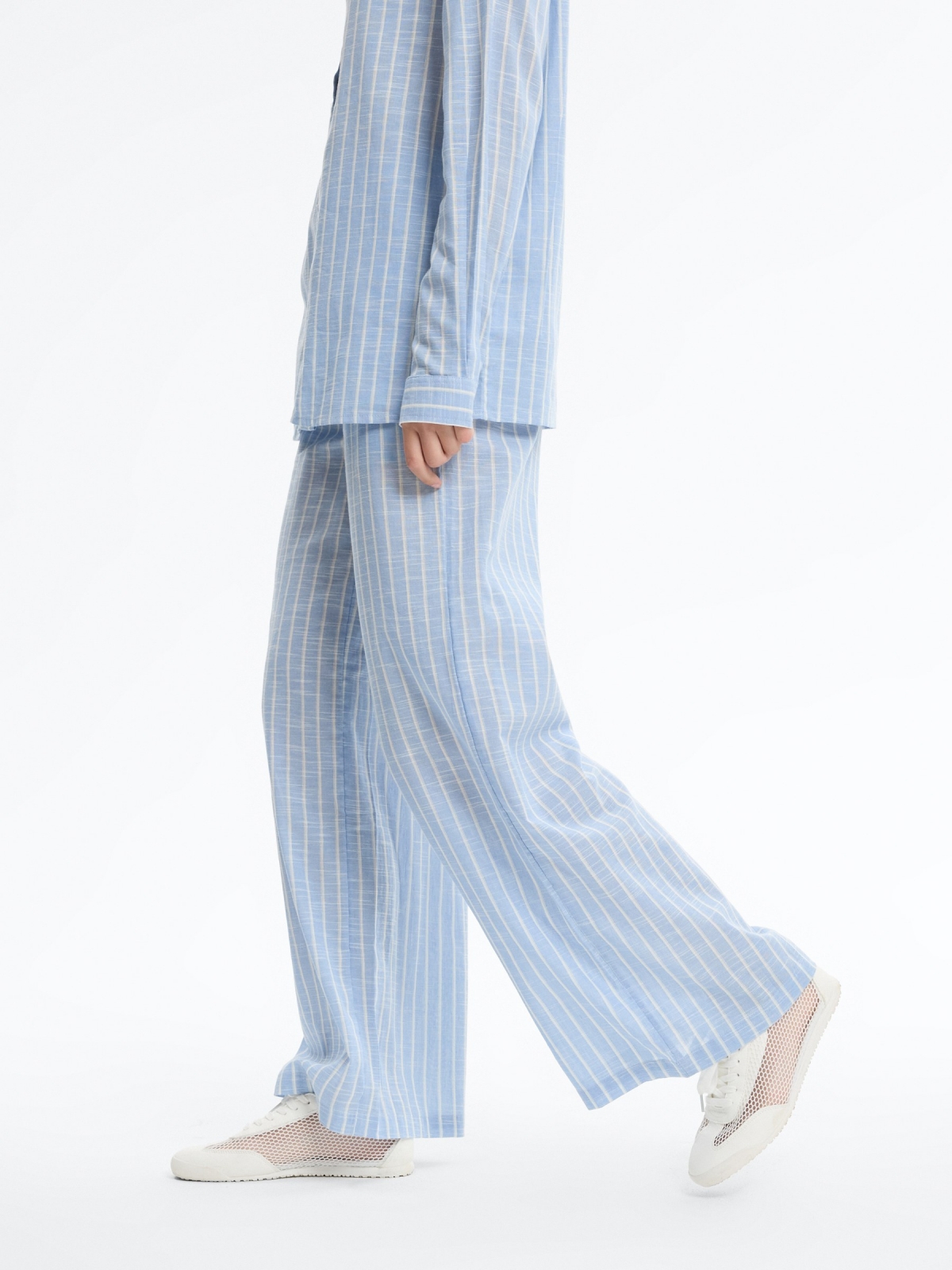 High-waisted striped wide-leg pants sky blue detail view