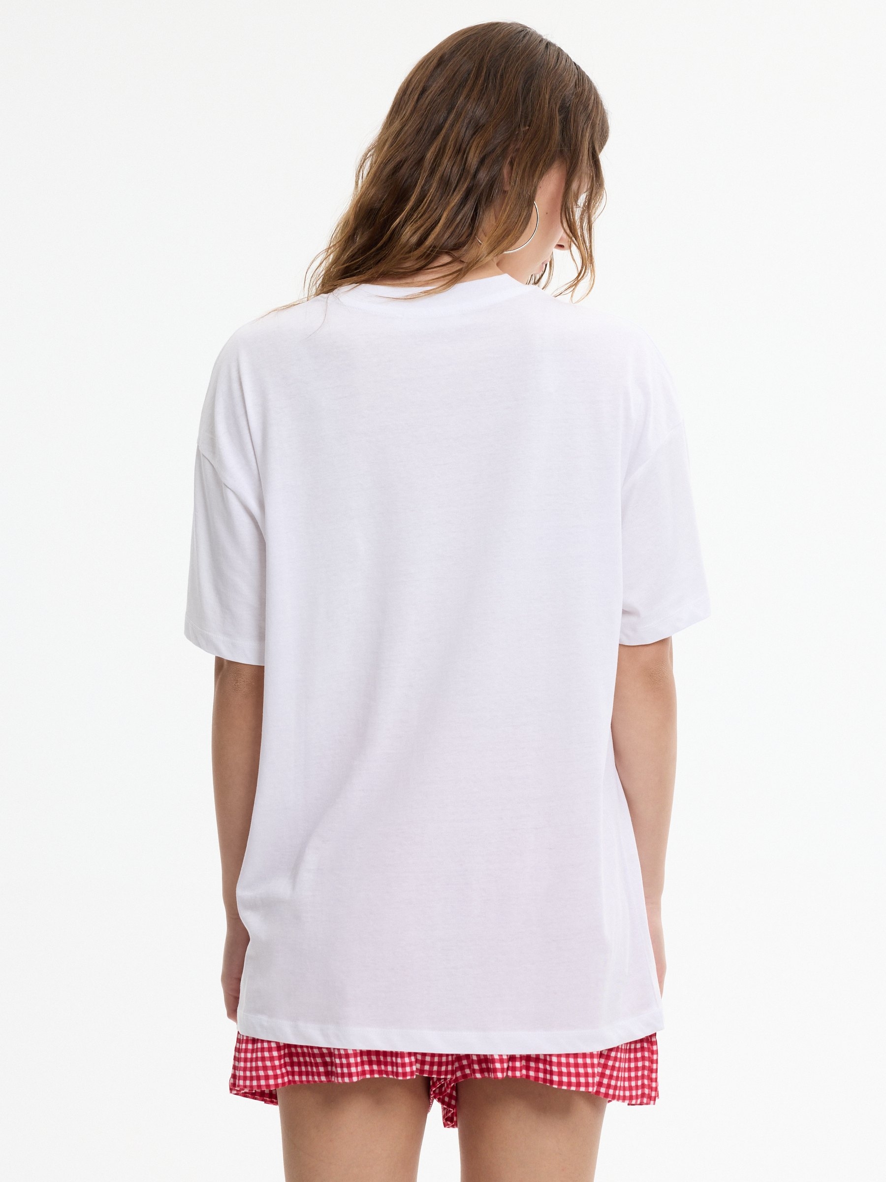 Camiseta oversize limón blanco vista media frontal