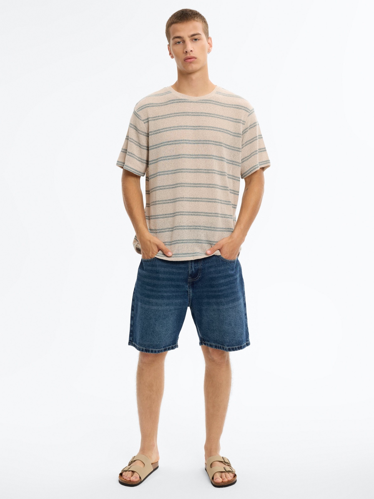 Oversized striped knit T-shirt raw front view