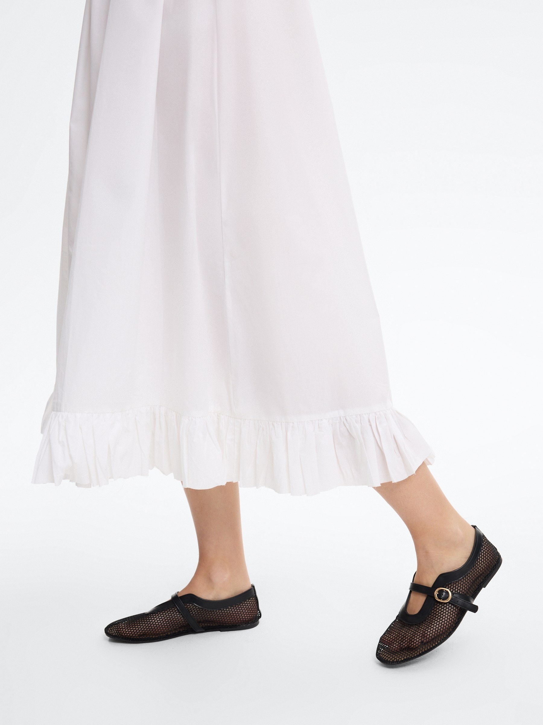 Vestido maxi de popeline com babados branco vista meia frontal