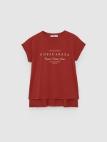 %Pto% Oversized T-shirt with asymmetric hem brick red front view