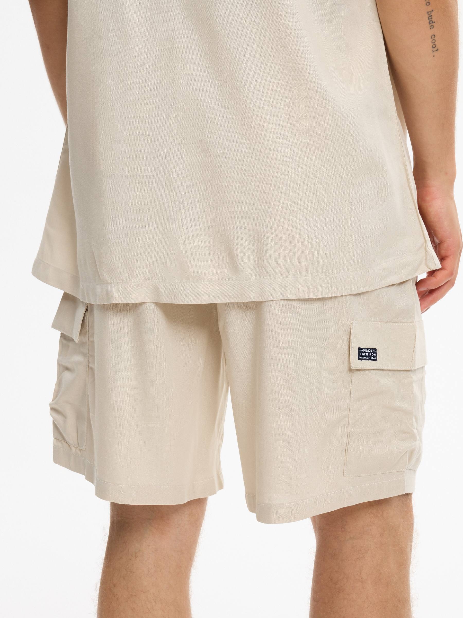 Bermuda cargo jogger raw middle front view