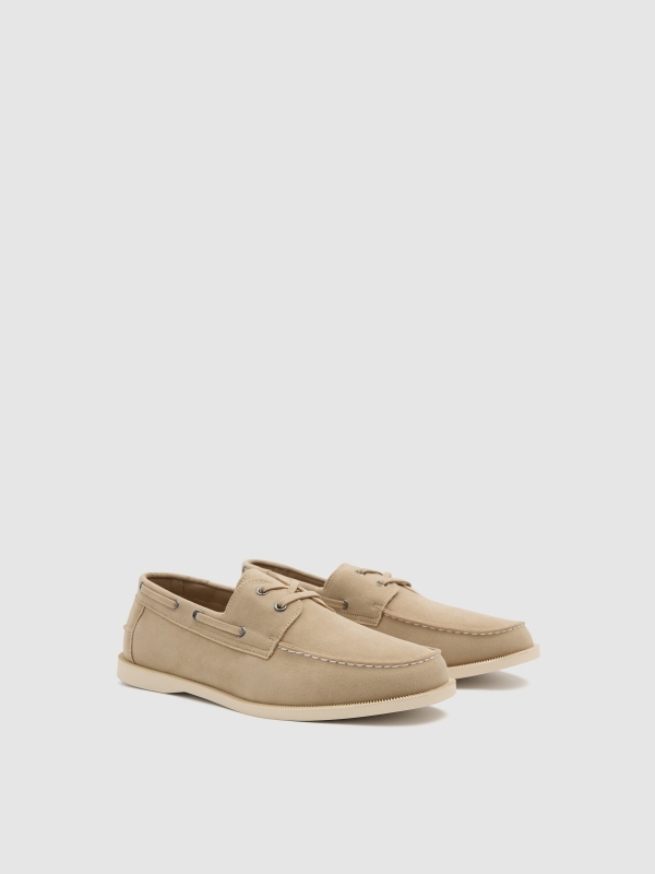 Náutico cosido efecto piel beige vista frontal 45º