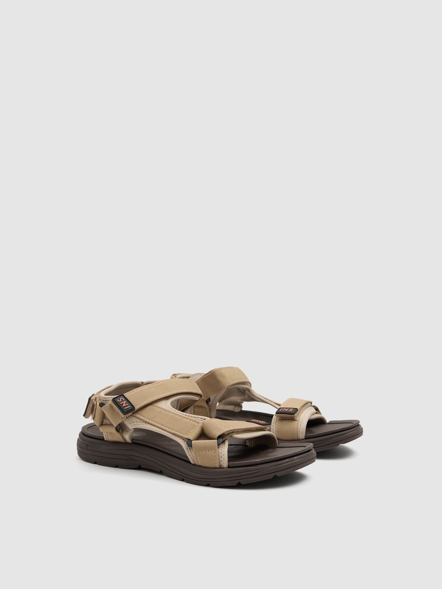 Velcro fisherman sandal beige