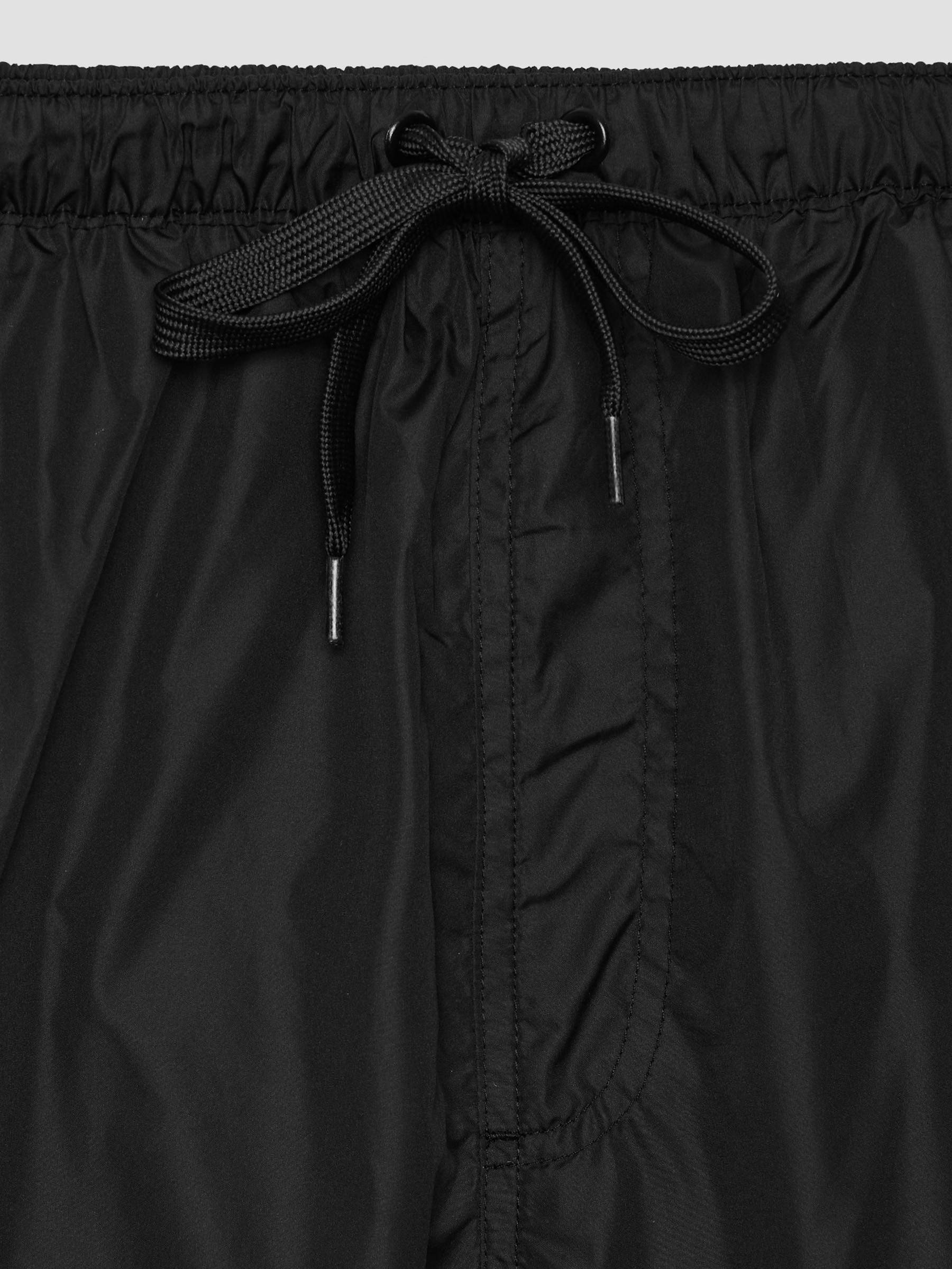 %Pto% Plain short swimsuit black front view