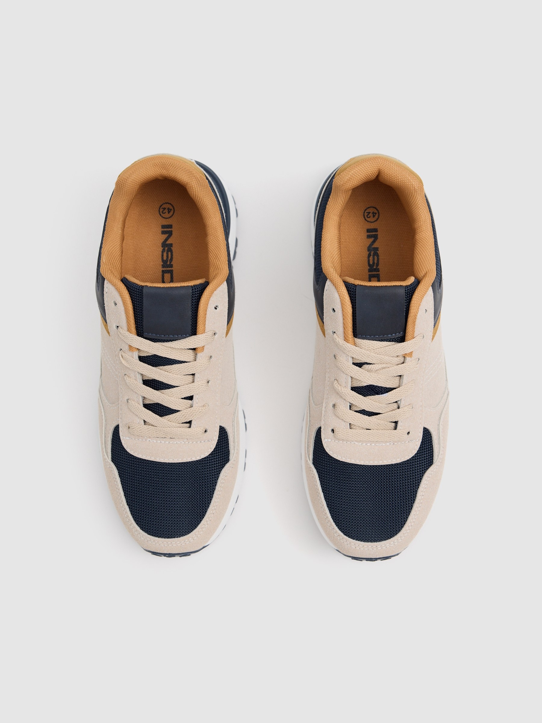 Zapatilla baja combinada