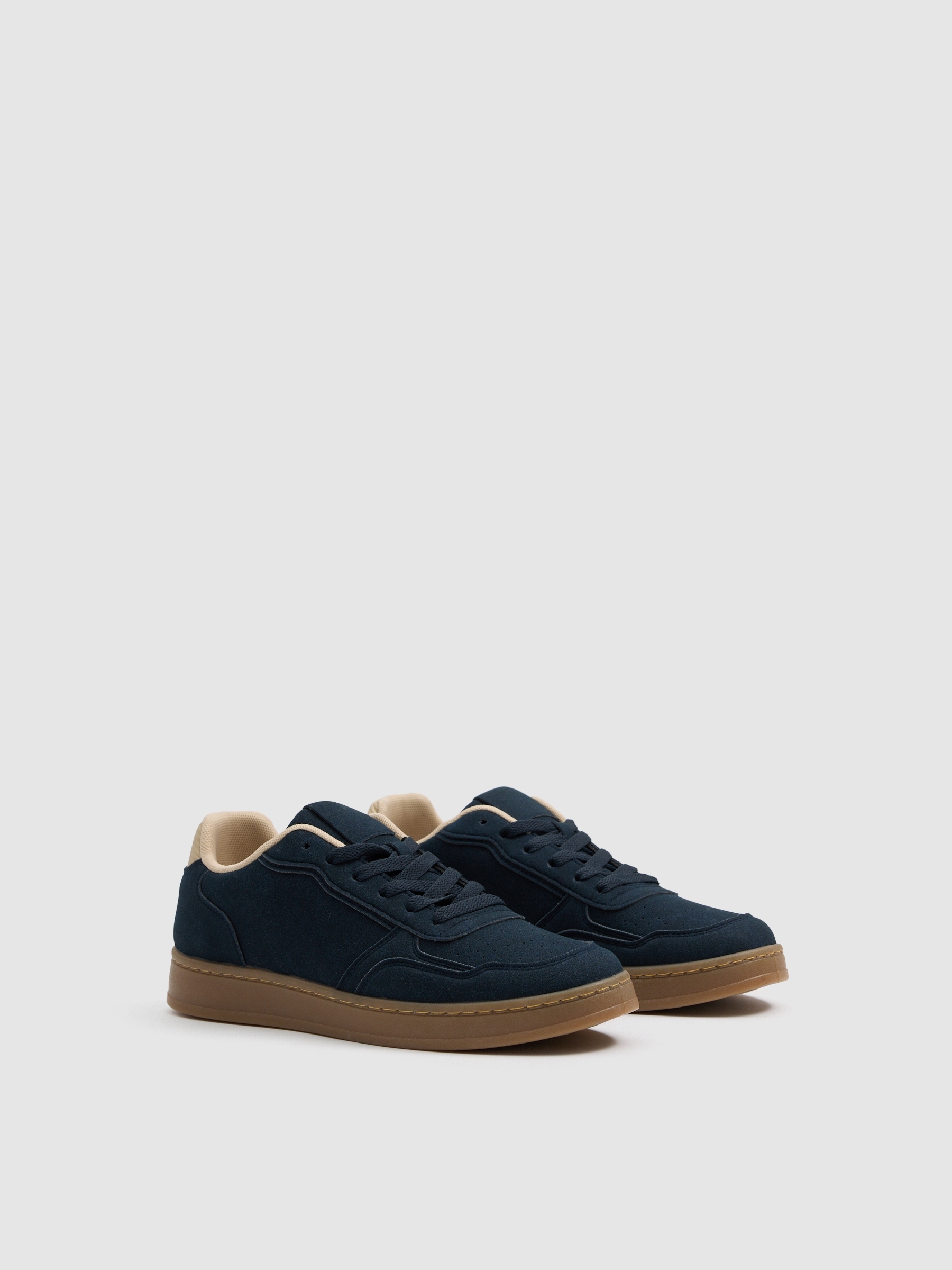 Deportivas bajas goma azul petróleo
