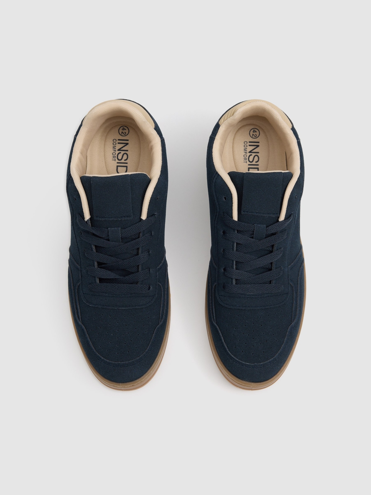 Low-top rubber sneakers petrol blue zenithal view