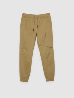 %Pto% Pantalón jogger bolsillo cerrado amarillo vista frontal