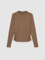%Pto% Long-sleeve shirt with a mock neck green mink front view