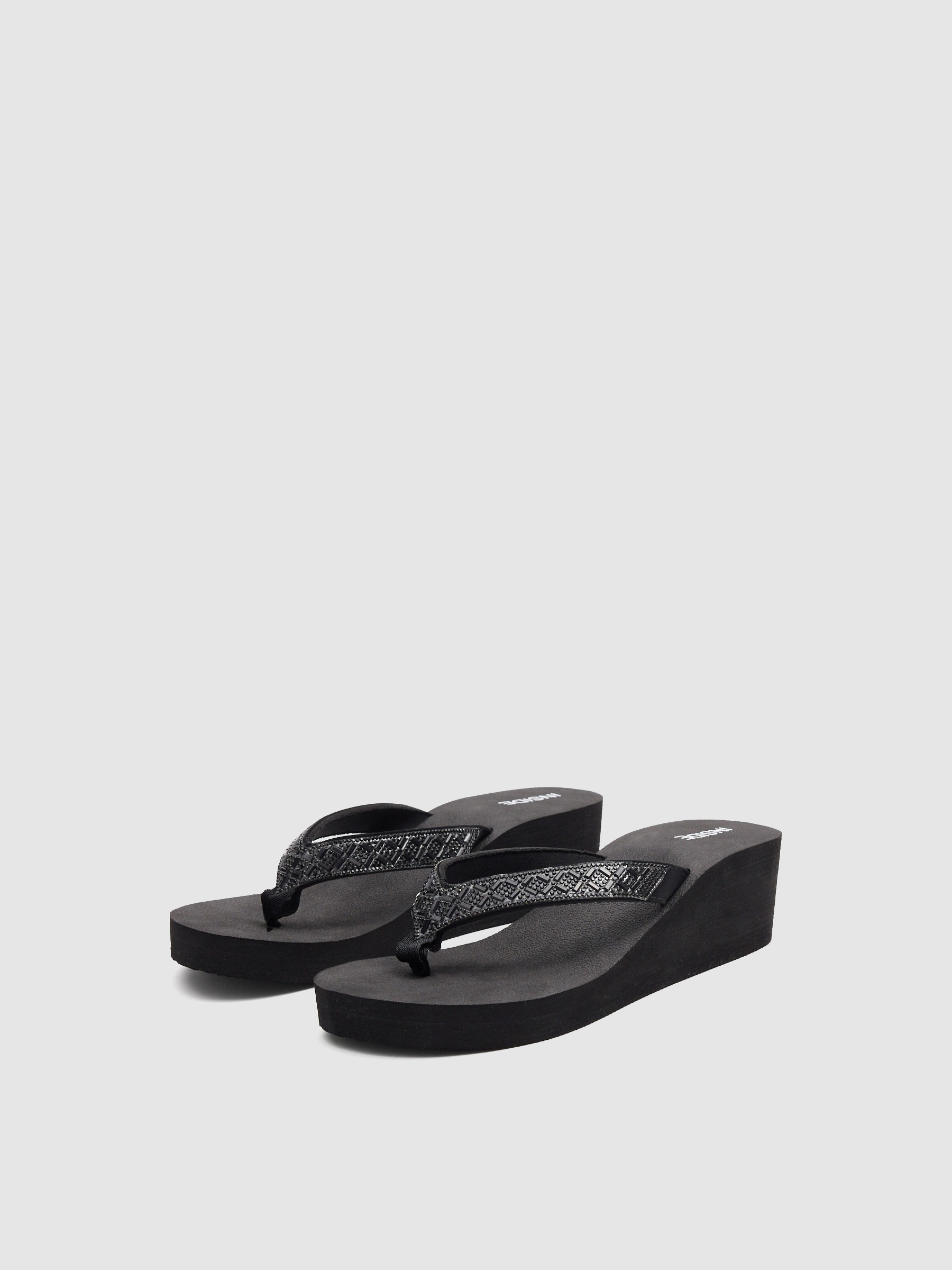 Wedge sandals with gemstone detail black zenithal view