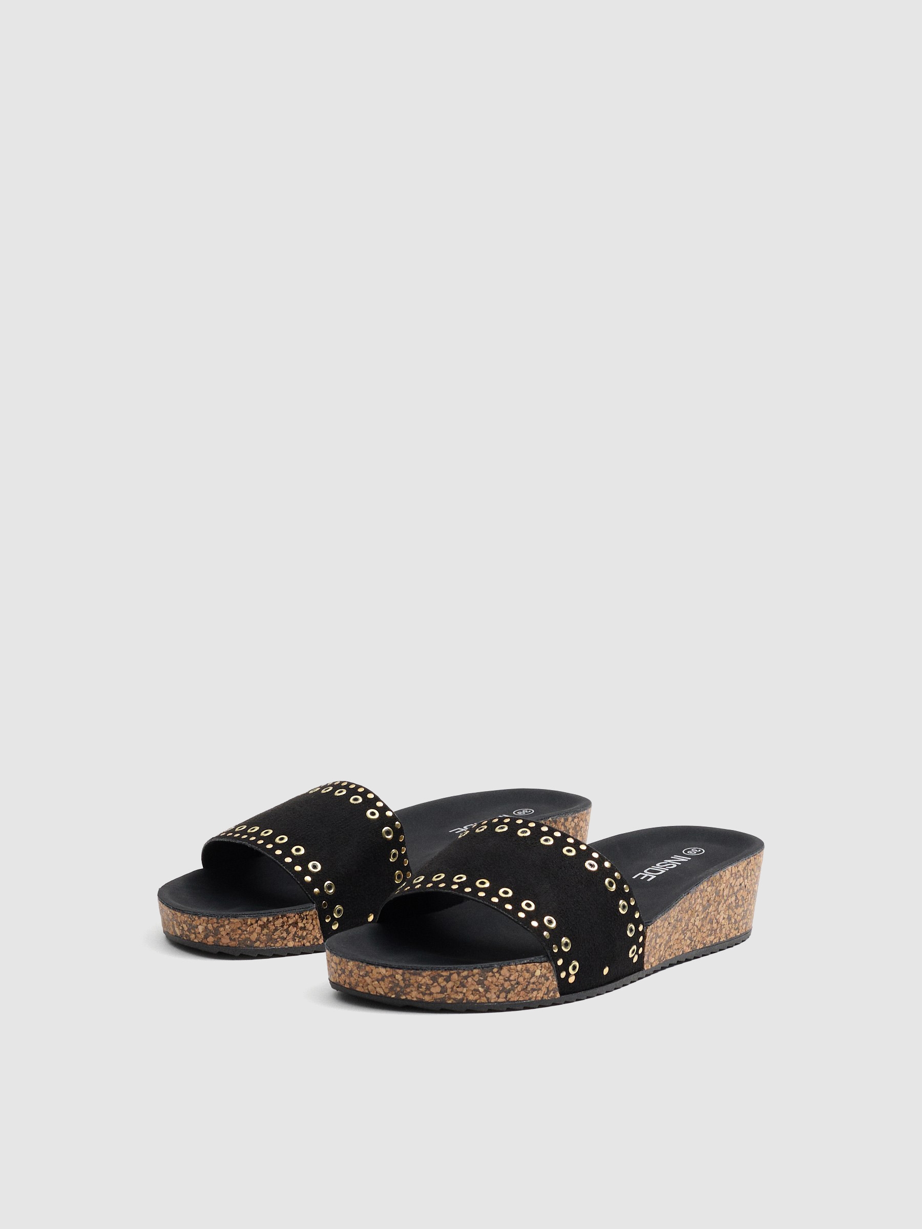 Cunhas pretas tachas preto