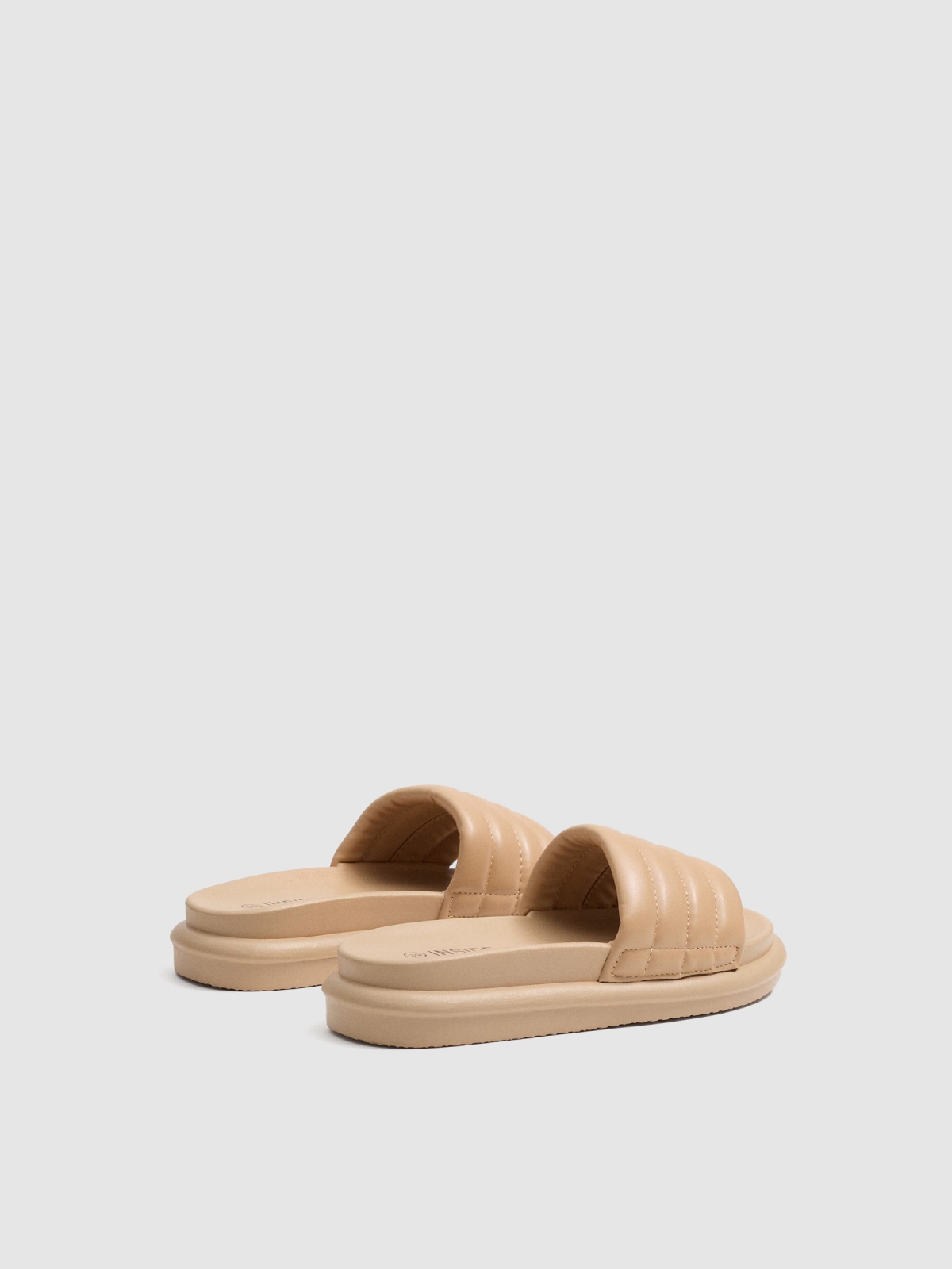Sandal shovel sand sand 45º back view