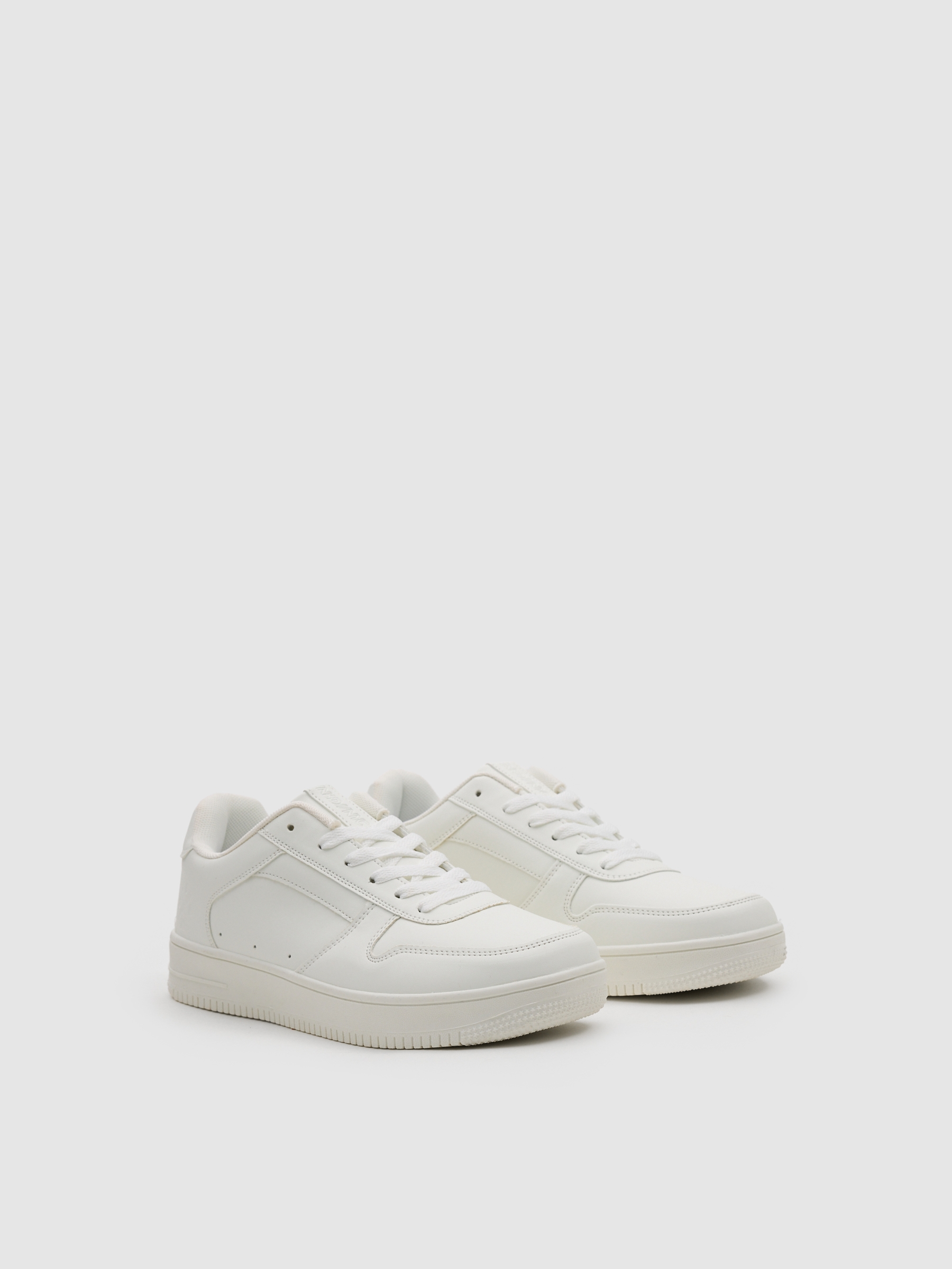 Basic casual combined sneaker white
